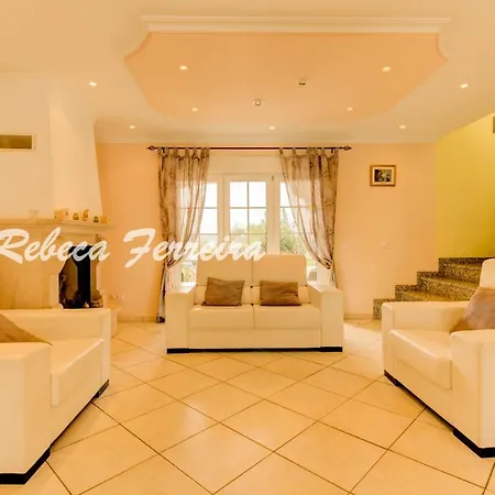 Daisy Villa *